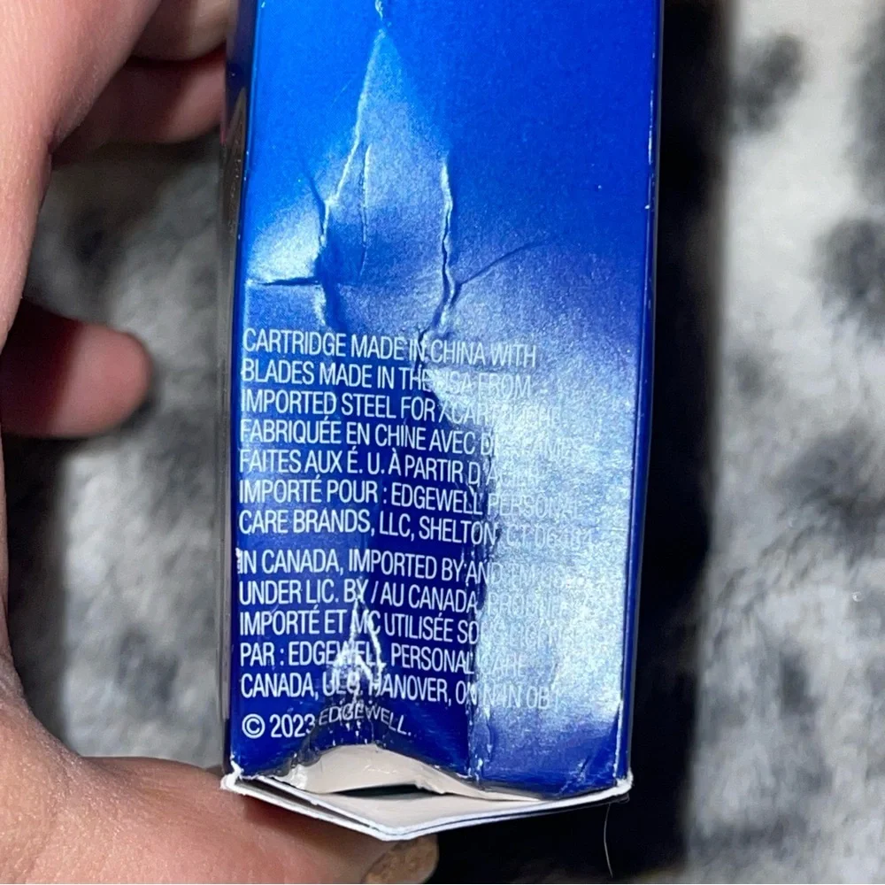 Schick Razor bundle - Picture 7 of 11